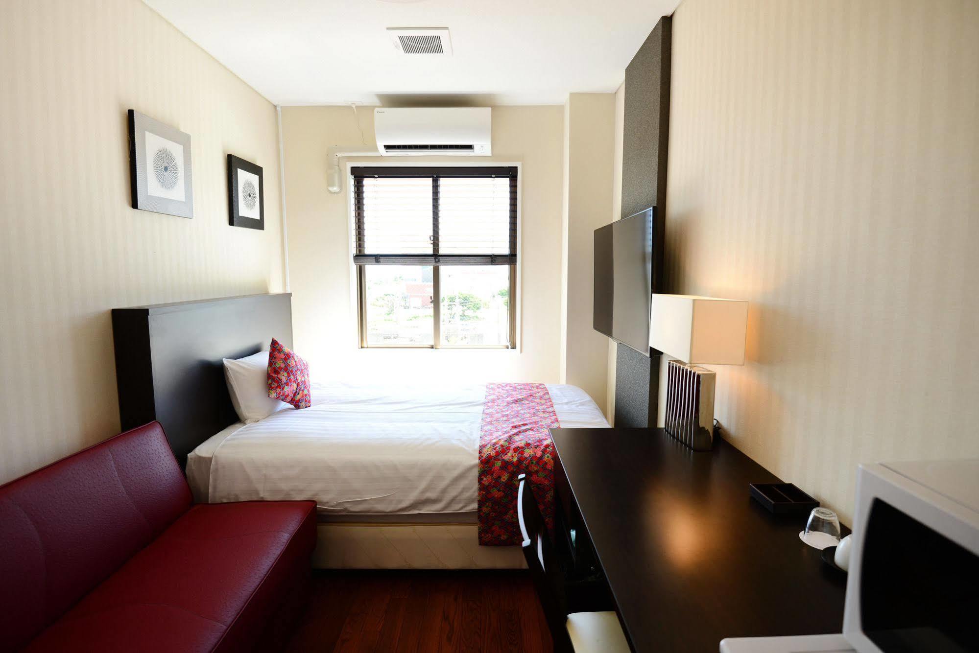 Centurion Hotel Resort Okinawa Nago City Exterior foto